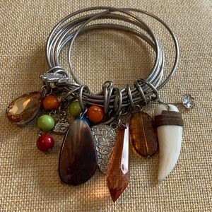 DaVinci Bracelet. Really bold and unique fashion statement. Size 7,Unique charms